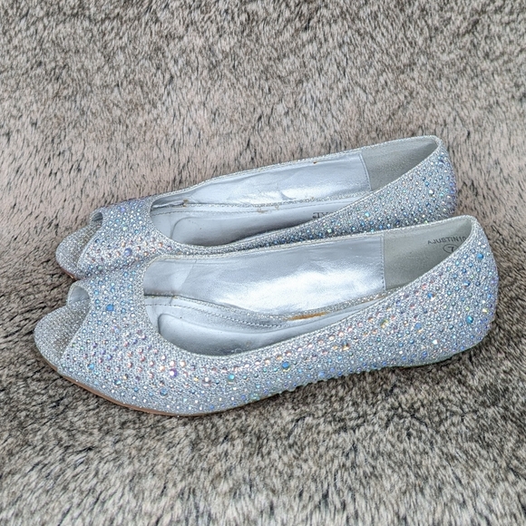 David's Bridal Peep Toe Low Wedge Silver AJUSTIN10 Women's 7 - Picture 4 of 11
